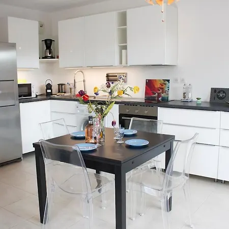 Lyloa - Terrasse - - Garage - Climatisation- Et Tranquillite